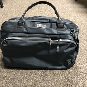 tumi carry all